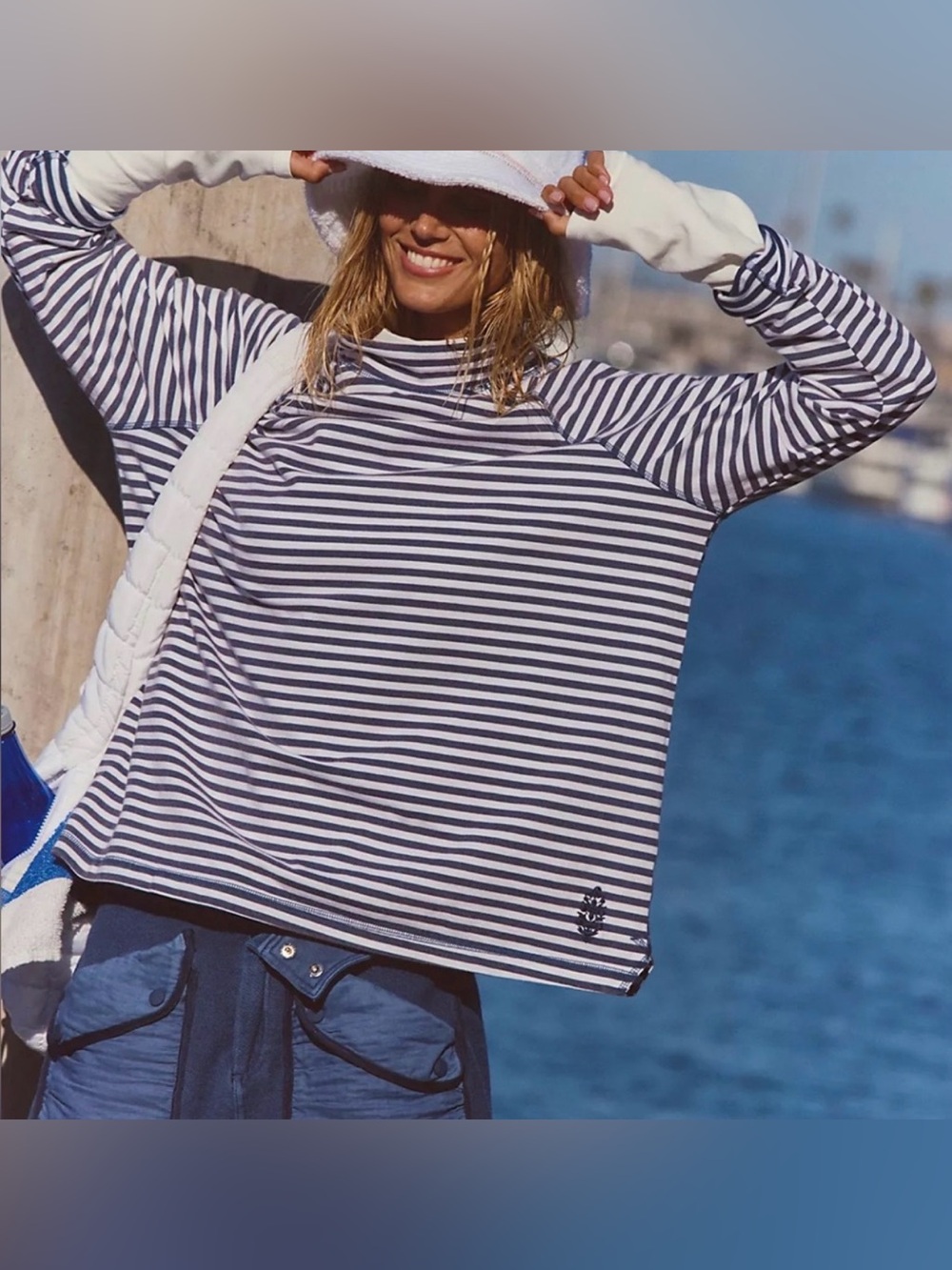 🌺Free People Movement Restoration Yarn Dye Strip Layer / Navy